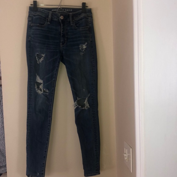 American Eagle Ripped High rise Stretch Jegging - Picture 1 of 3
